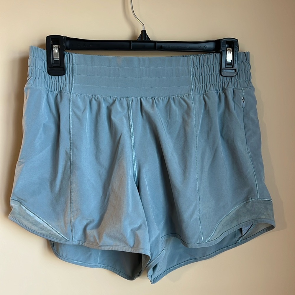 Lululemon Hotty Hot High Rise Lined Short 4”
